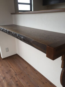 かっこいい工務店　三重県　家作店 辰屋　施工例　#4　新築　戸建　ナチュラルモダン　キッチン　カウンター