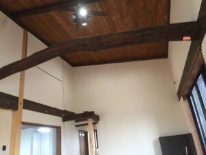 かっこいい工務店　三重県　家作店 辰屋　施工例　#4　新築　戸建　ナチュラルモダン　吹き抜け　リビング