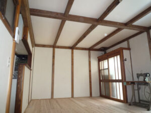 かっこいい工務店　三重県　家作店 辰屋　施工例　#1　リノベーション　戸建　内観　リビング　2