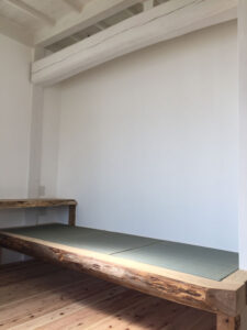 かっこいい工務店　三重県　家作店　辰屋　施工実例　5　新築　戸建　ナチュラル　カリフォルニア　内観　造作　ベッド