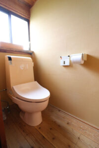 かっこいい工務店　三重県　家作店 辰屋　施工例　#2　リノベーション　戸建　内観　トイレ