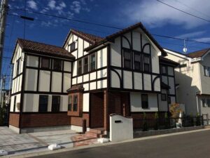 かっこいい工務店　宮城　トガシホーム　建築実例　21　新築　戸建　チューダー　外観