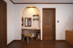 かっこいい工務店　宮城県　トガシホーム　施工例　#1　プロヴァンス　ワークデスク