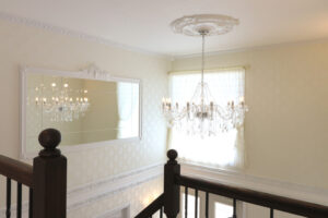 かっこいい工務店　宮城県　トガシホーム　施工例　＃3　プロヴァンス・プリンセス　2階ホール　吹き抜け　2