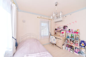 かっこいい工務店　宮城県　トガシホーム　施工例　＃3　プロヴァンス・プリンセス　子供部屋　2