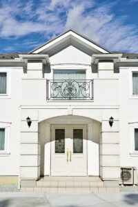 かっこいい工務店　宮城県　トガシホーム　施工例　＃3　プロヴァンス・プリンセス　外観　エントランス