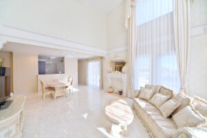 かっこいい工務店　宮城県　トガシホーム　施工例　＃3　プロヴァンス・プリンセス　吹き抜け　LDK