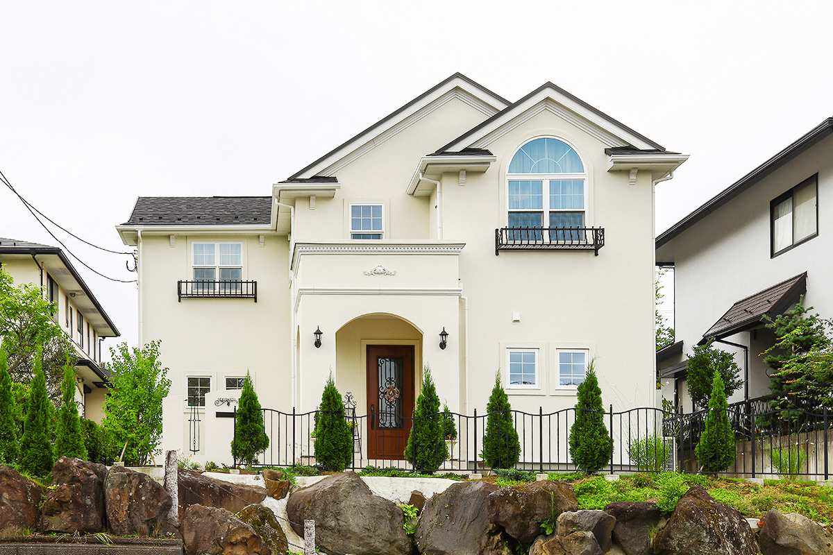 かっこいい工務店　宮城県　トガシホーム　施工例　#8　プロヴァンス　外観