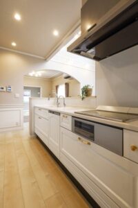 かっこいい工務店　宮城県　トガシホーム　施工例　#8　プロヴァンス　内観　オープンキッチン