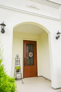 かっこいい工務店　宮城県　トガシホーム　施工例　#8　プロヴァンス　外観　玄関