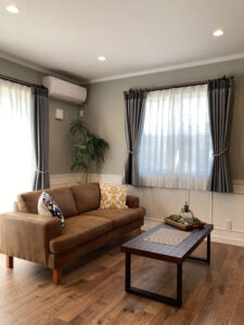 かっこいい工務店　宮城県　トガシホーム　施工実例　10　新築　戸建て　アメリカン　内観　リビング