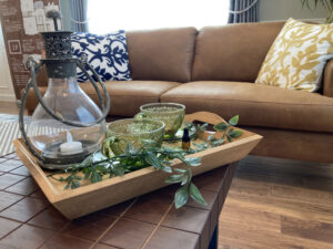 かっこいい工務店　宮城県　トガシホーム　施工実例　10　新築　戸建て　アメリカン　内観　リビング　テーブル