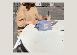 かっこいい工務店　プレゼント企画　SDGs貢献　フェアトレードコットン　マルチポーチ　