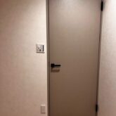 注文住宅　かっこいい工務店　東京　バークノア　新築・増改築・リフォーム・リノベーション　設計デザイン施工管理　施工例41　集合住宅　マンション　マリンシティダイヤモンド　東京都港区海岸　室内ドア